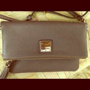 Leather Bag. Shipping discount til 8:30 pm today!